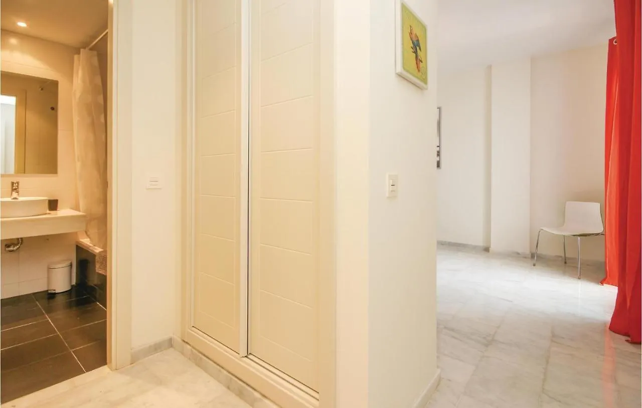 Beautiful Apartment In Estepona With Wifi
